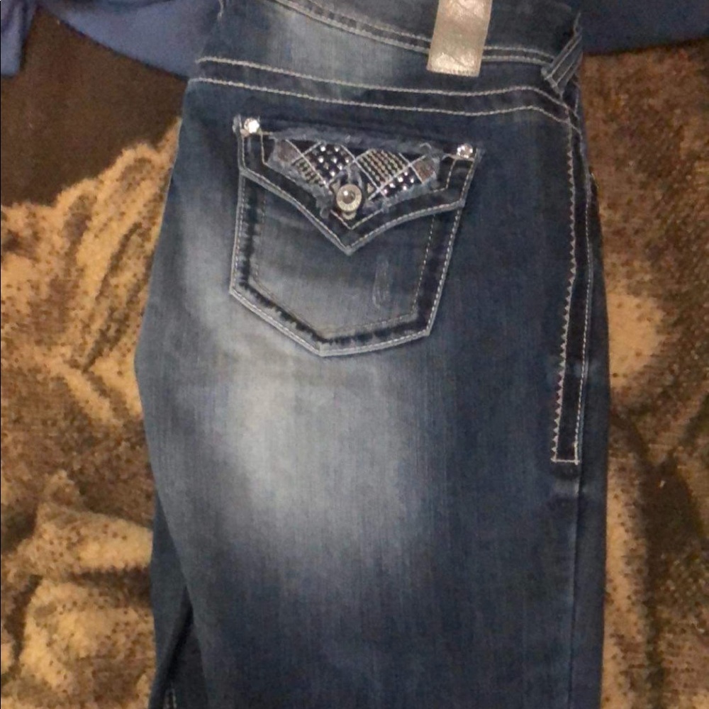 Pants - Picture 4 of 8